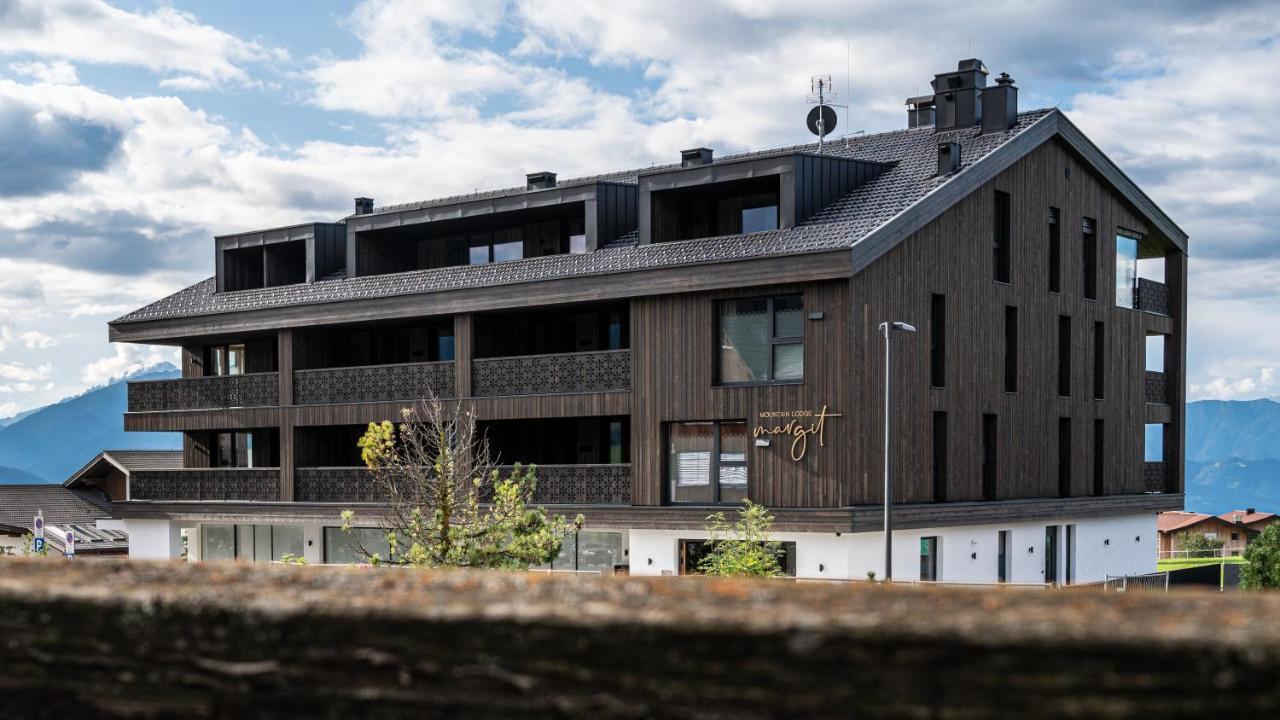 Mountain Margit Apartment *